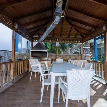 Lovely 1 Bedroom With Facilities 公寓 阿拉尼亚