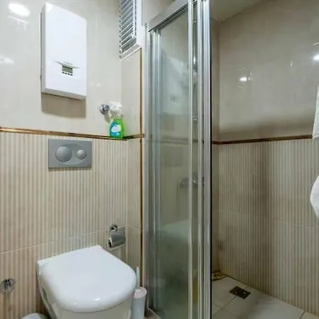 Lovely 1 Bedroom With Facilities